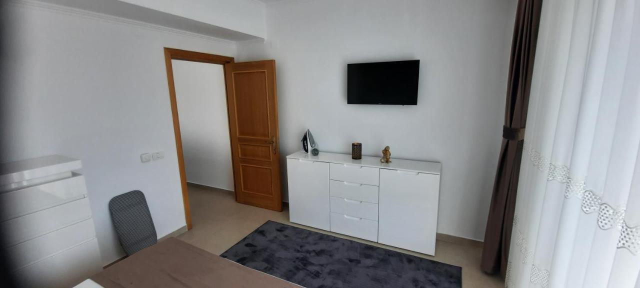 Apart Hotel Victor Mamaia Εξωτερικό φωτογραφία